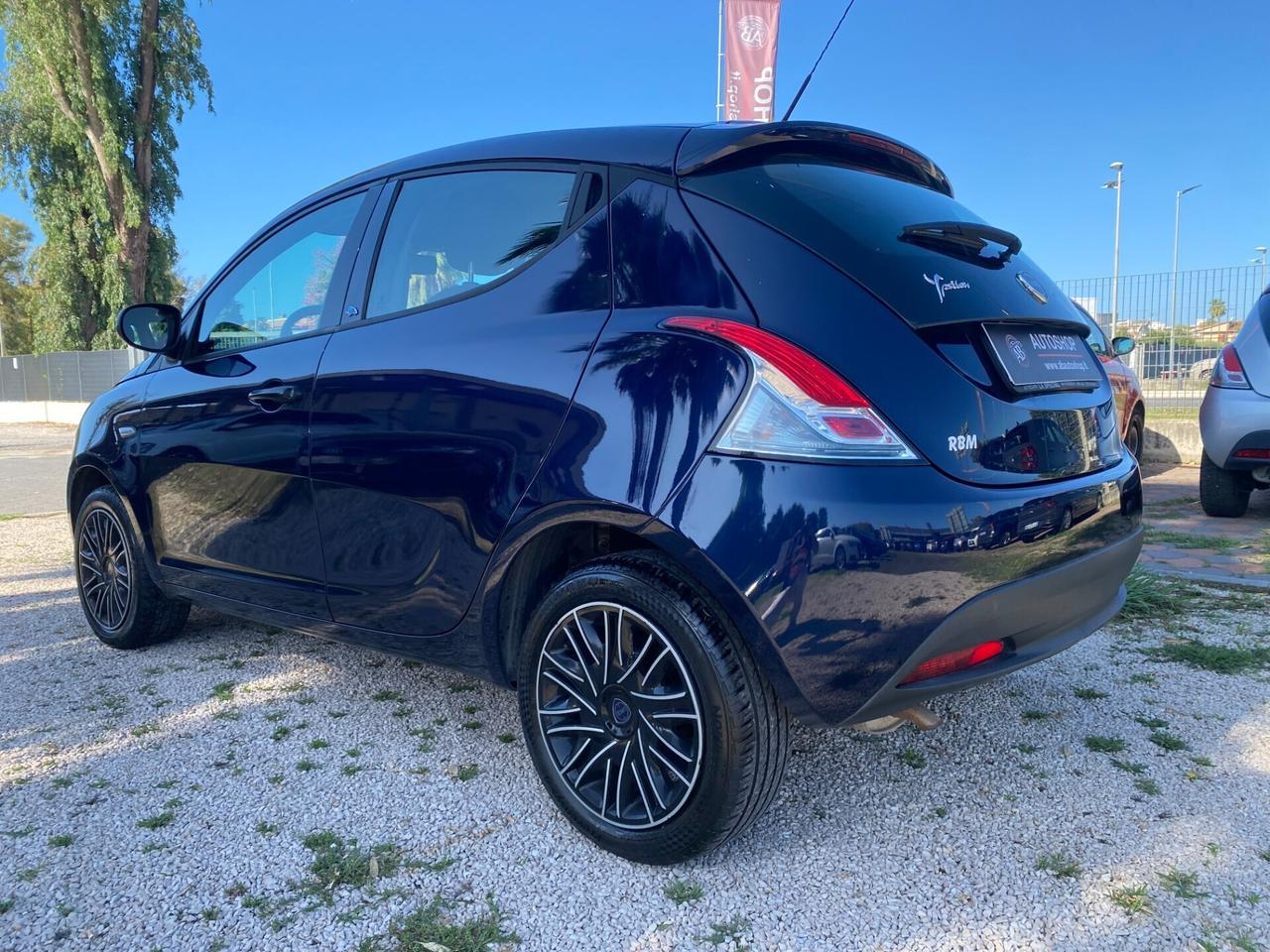 LANCIA - Ypsilon - 1.2 69 CV 5p. GPL Ecochic Ele.B