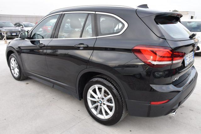 BMW X1 sDrive18d Business Advantage *Navi,Sensori,LED*