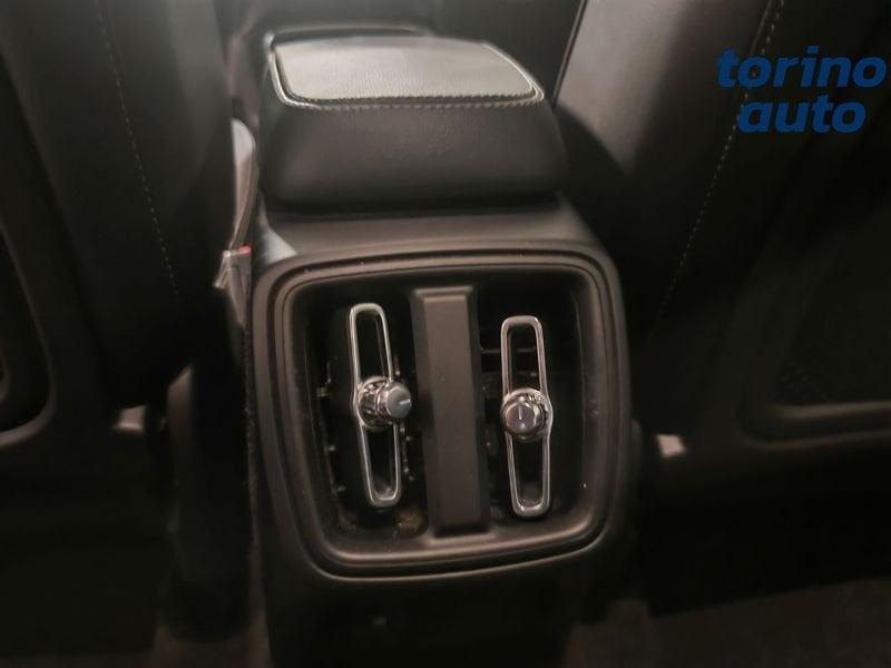 Volvo XC40 XC40 T3 Geartronic Momentum