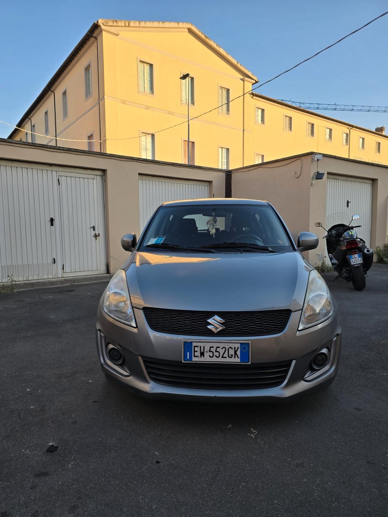 Suzuki Swift 1.3 DDiS 5 porte B-Cool Bi-Color