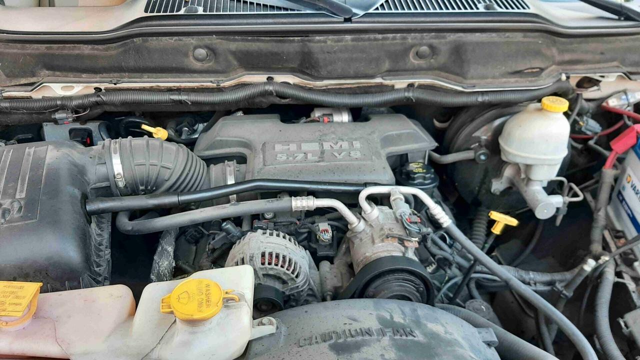 Dodge RAM 1500 Hemi 5.7 anno 2007 motore fuso