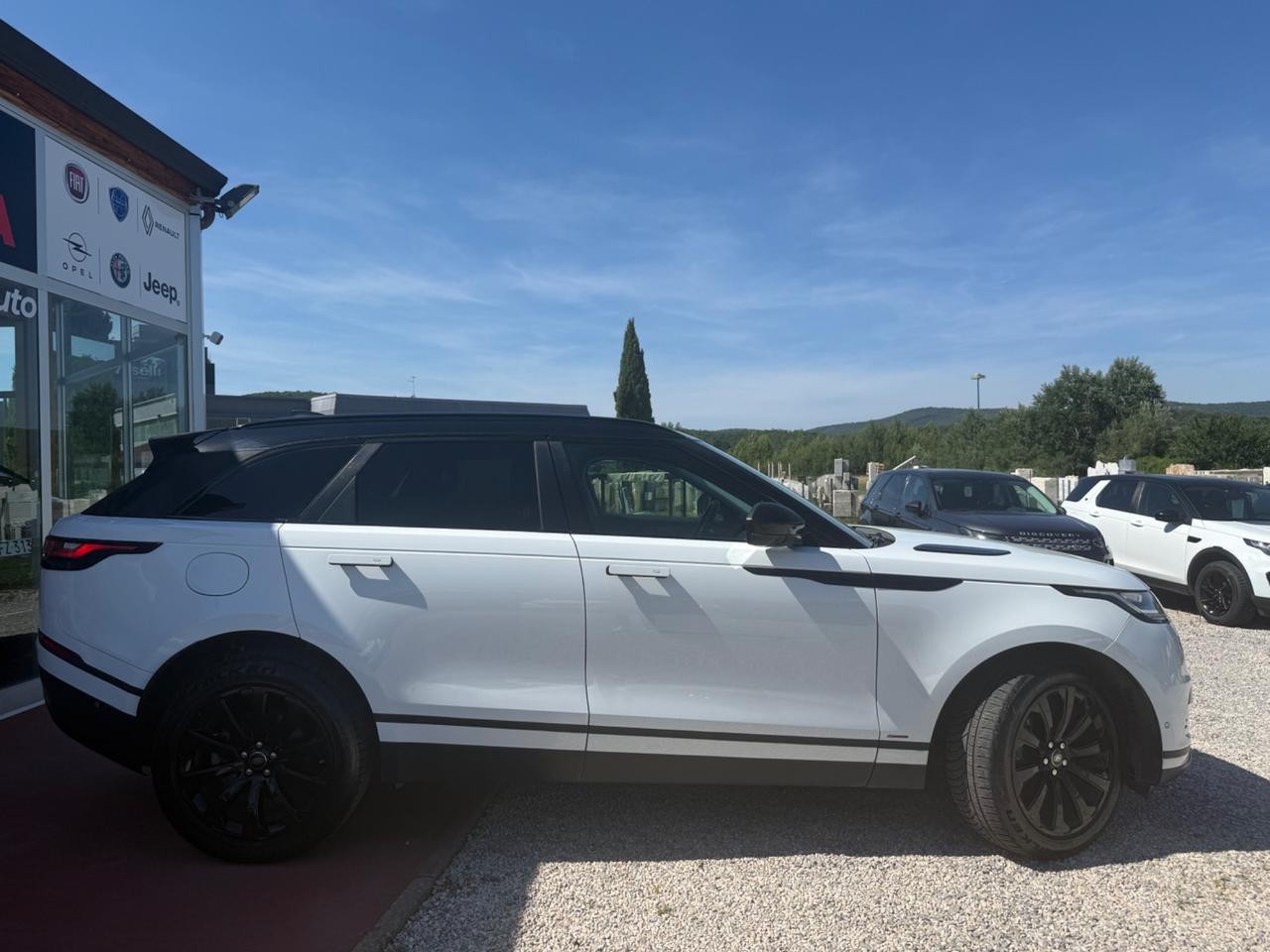 Land Rover Range Velar 2.0 TD4 180 CV R-Dynamic HSE