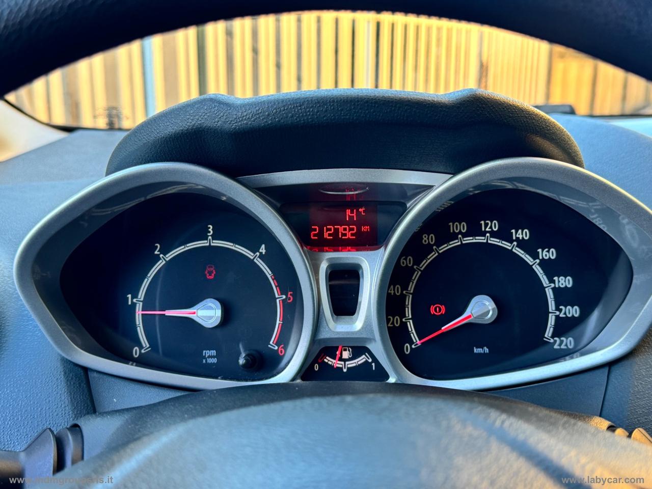 FORD Fiesta 1.4 TDCi 68 CV 5p. Titanium