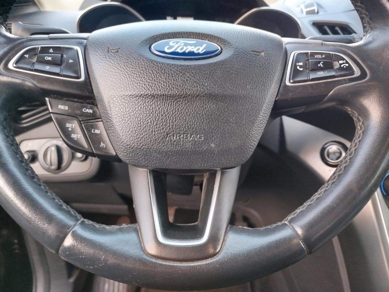 Kuga 1.5-120cv*PREZZO VERO*unipro-km certi-garanzia 12 mesi