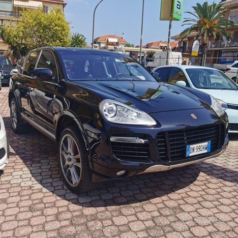 Porsche Cayenne Turbo