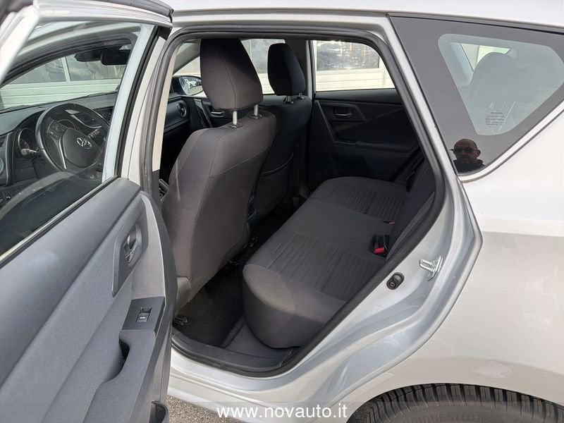 Toyota Auris Auris 1.6 D-4D Active