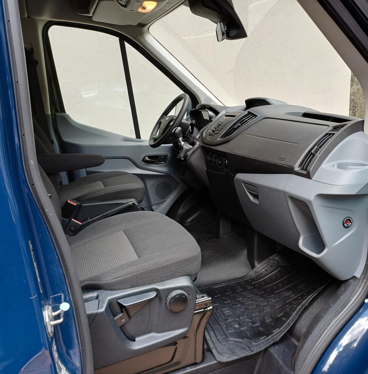 Ford Transit 2.0 Tdci 130cv Combi 8 Posti