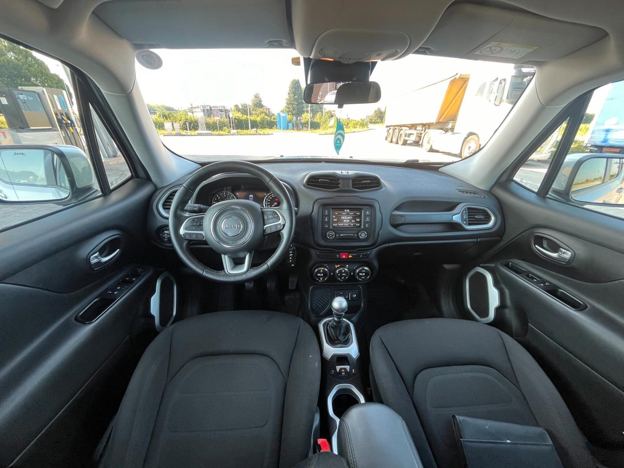 Jeep Renegade 130 MILA km