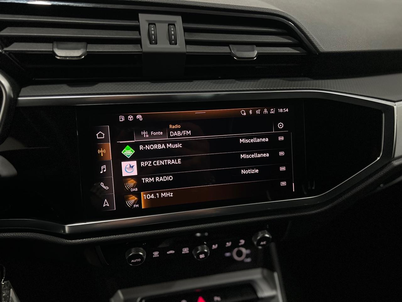 Audi Q3 35 TDI S tronic Business Advanced