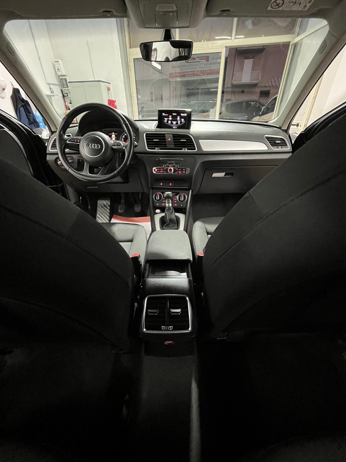 Audi Q3 2.0 TDI 150 CV Sport