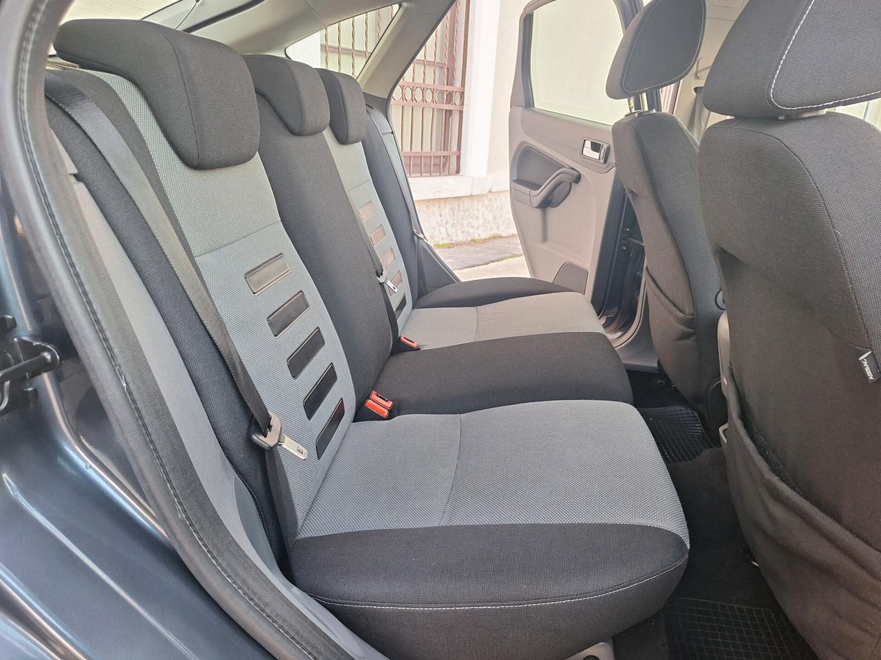 Ford Focus 1.6 TDCi (110CV) 5p. BERLINA PERFETTA