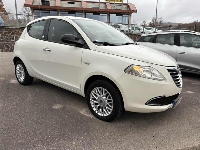 LANCIA Ypsilon 0.9 TwinAir 85 CV 5 porte Metano Ecochic Gold