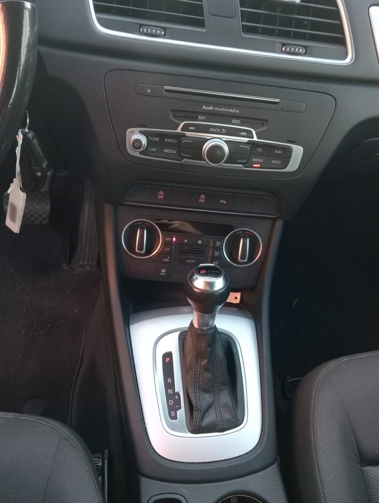 Audi Q3 2.0 TDI 150 CV quattro S tronic edition Sport