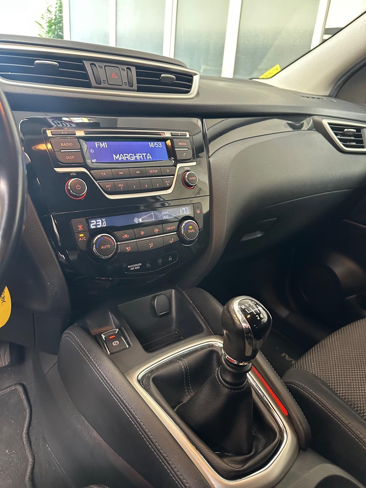 Nissan Qashqai 1.2 DIG-T UNICOPROPRIETARIO Tekna