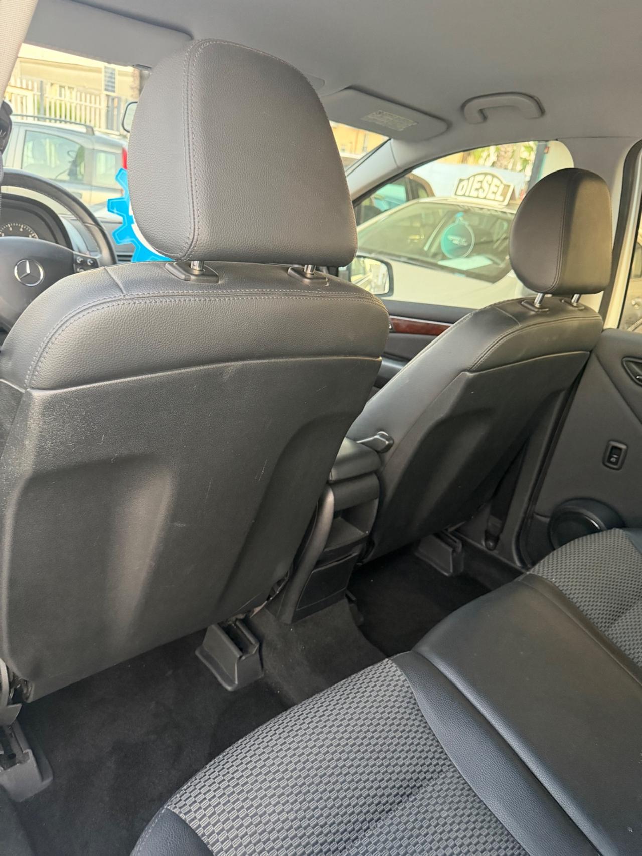Mercedes CLASSE A 160 BENZINA 2011