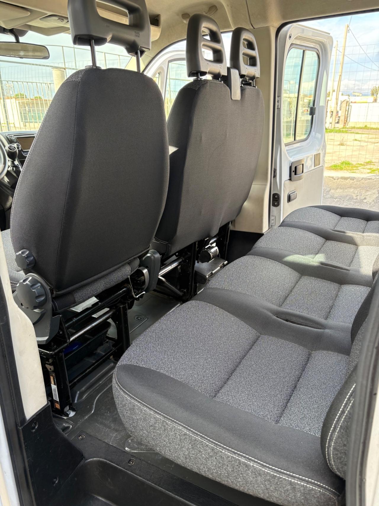 Fiat Ducato Maxi doppia cabina 7 posti gru fassi