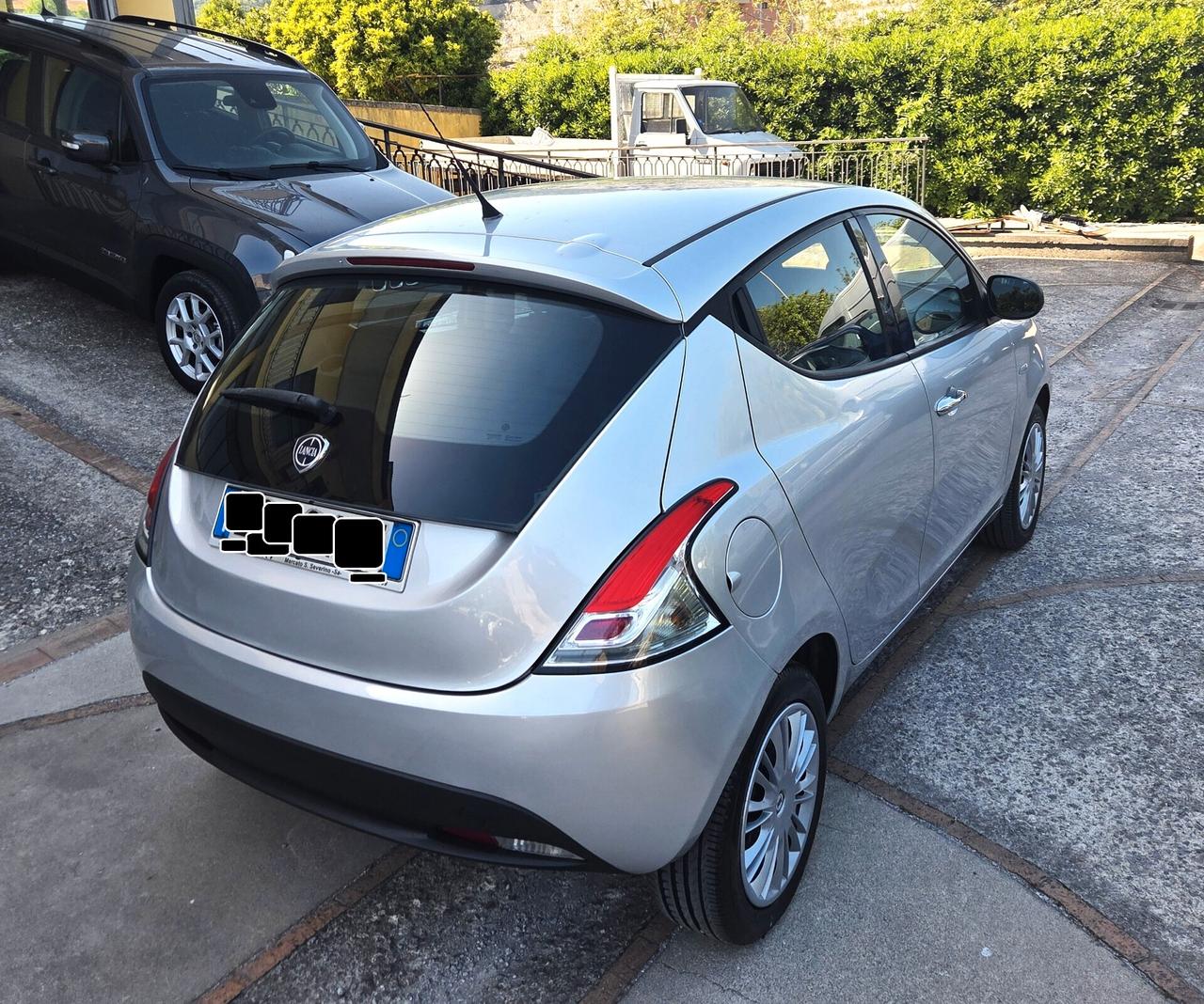 Lancia Ypsilon 1.2 SOLO 83000 KM TAGLIANDATA GARANZIA