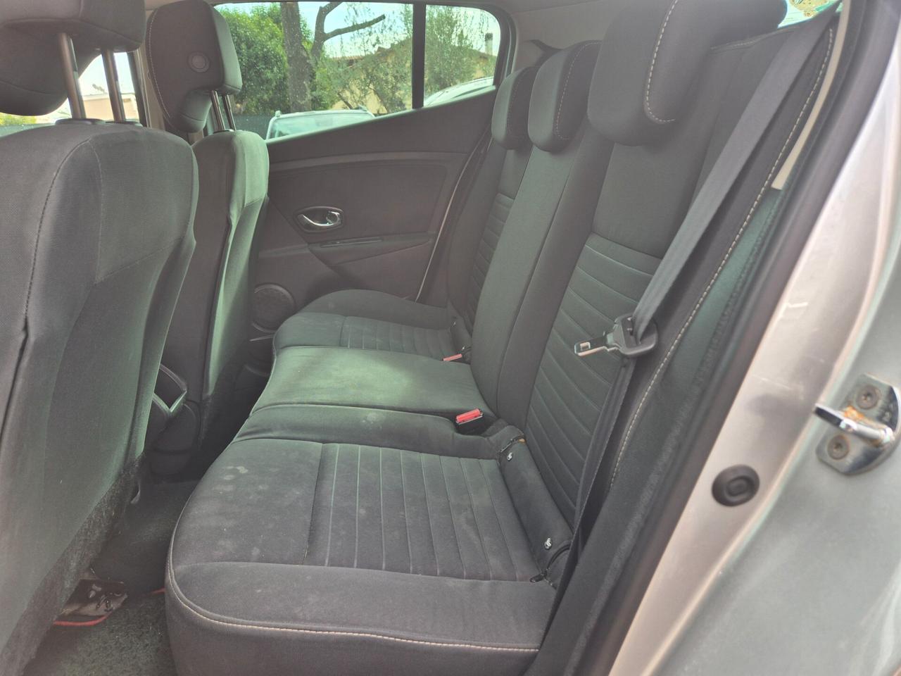 Renault Mégane dCi 110CV EDC Sport Limited