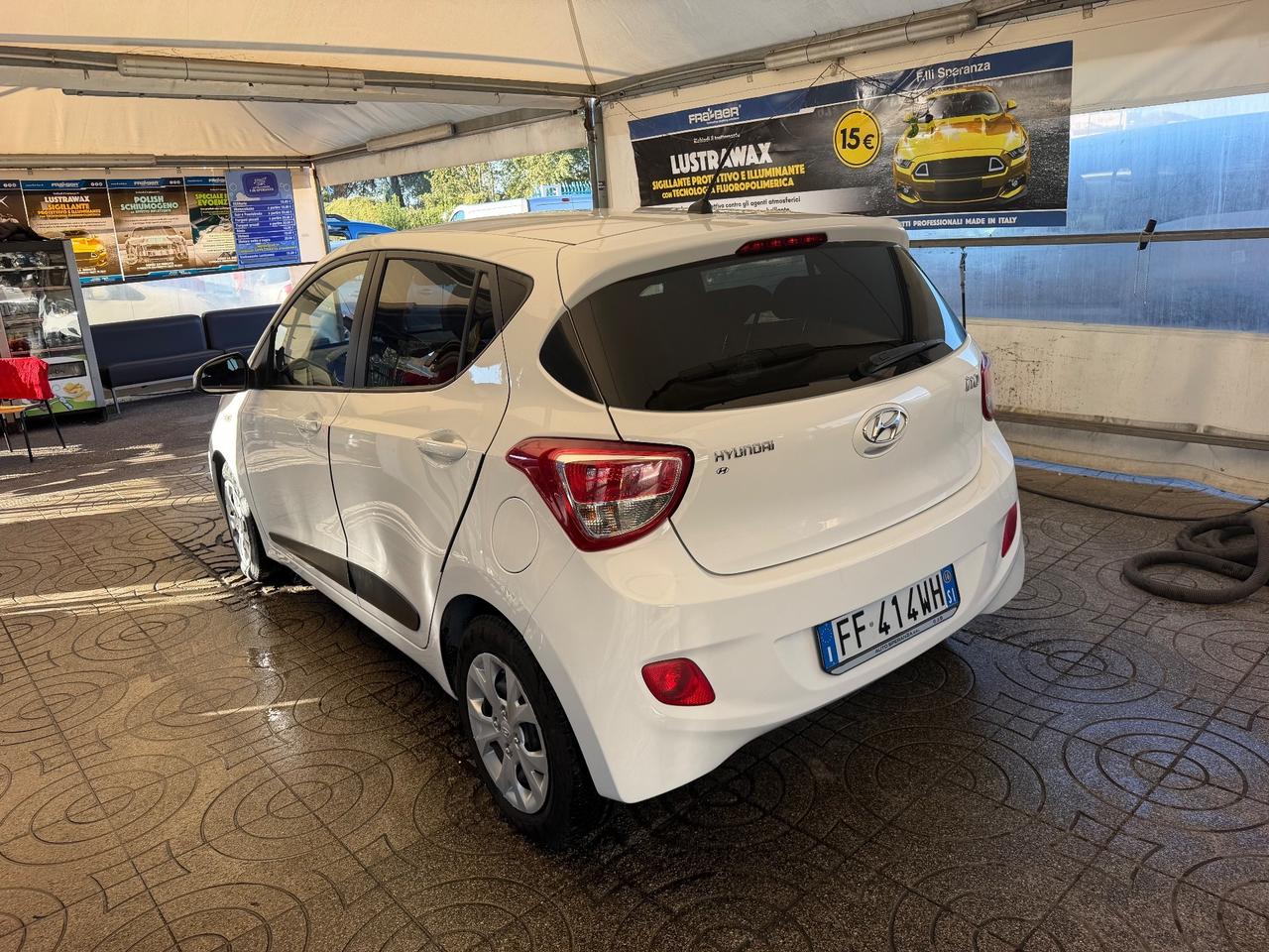 Hyundai i10 1.0 MPI Sound Edition