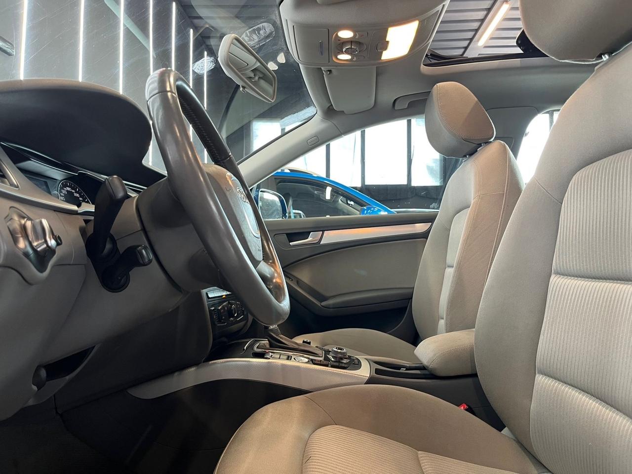 Audi A4 2.0 TDI 143CV Advanced AUTOMATICA TETTO PANORAMICO