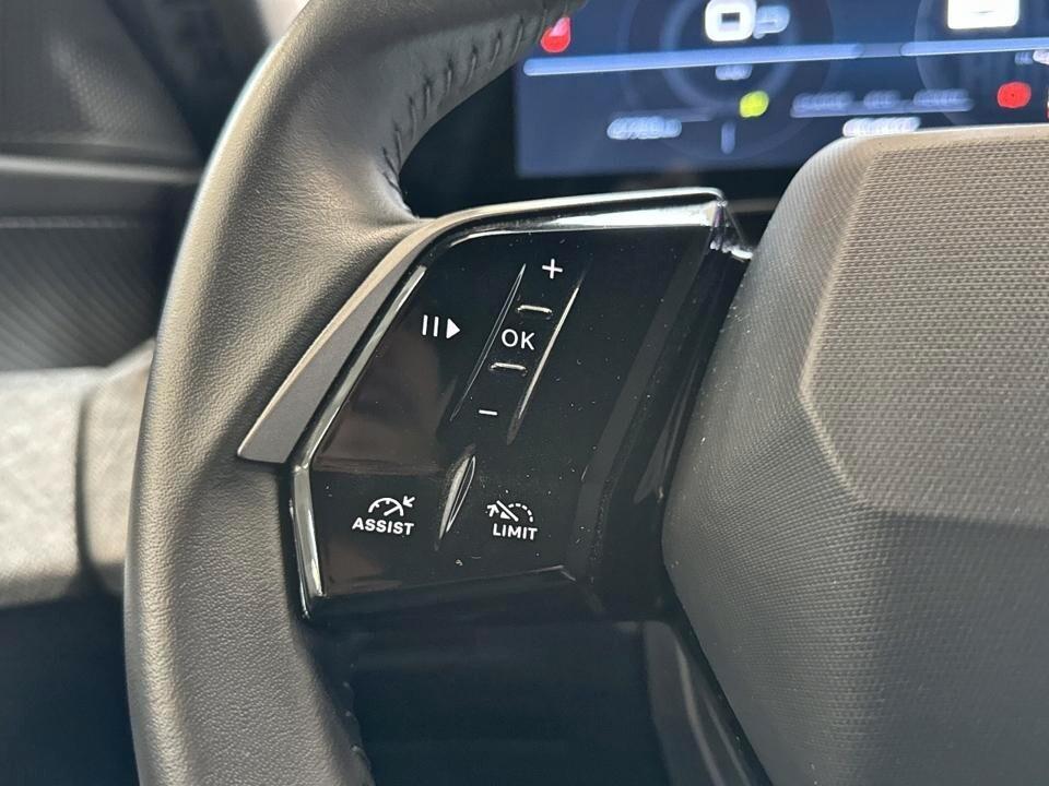 Peugeot 3008 Plug-in Hybrid 195 e-DCS7 Allure