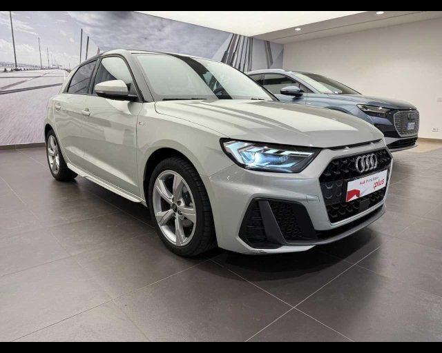 AUDI A1 SPB 35 TFSI S tronic S line edition