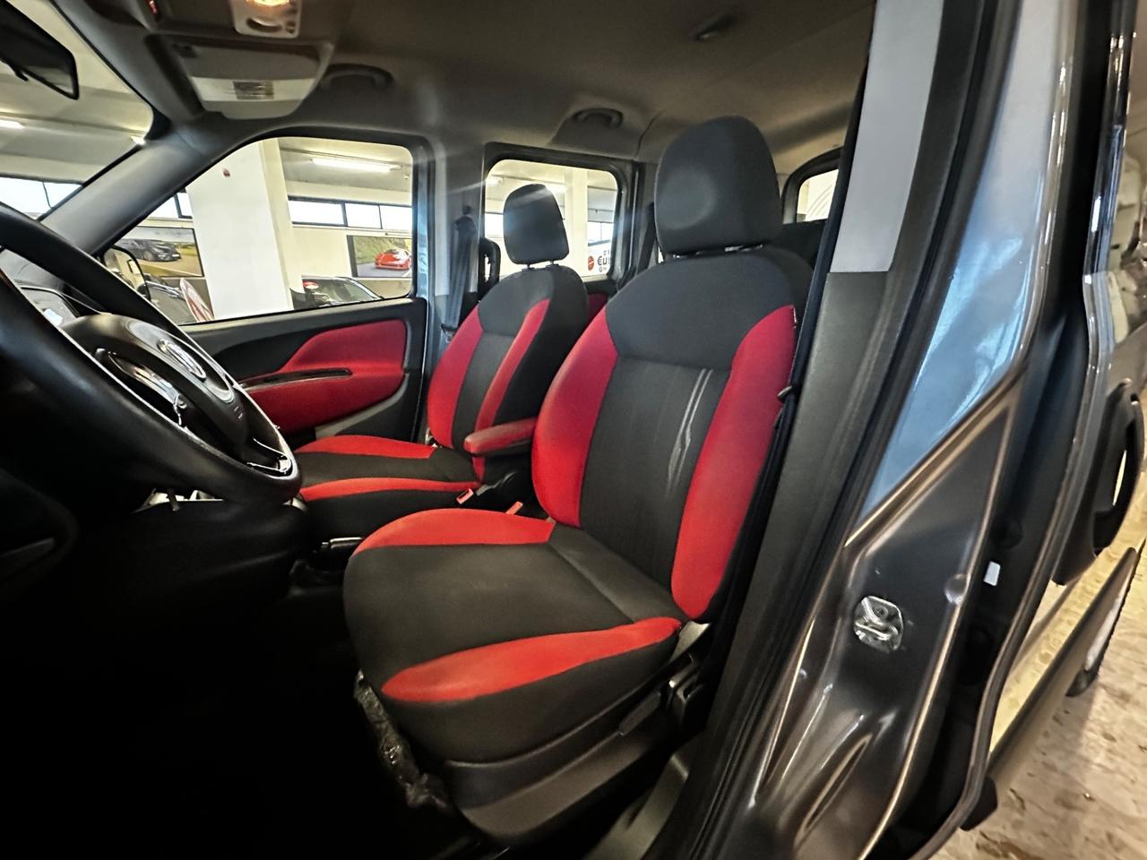 Fiat Doblò 1.6 MJT 7P 120CV Lounge 06/2017 Euro 6B