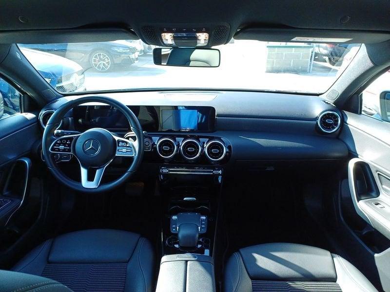 Mercedes-Benz Classe A A 180 d Sport auto