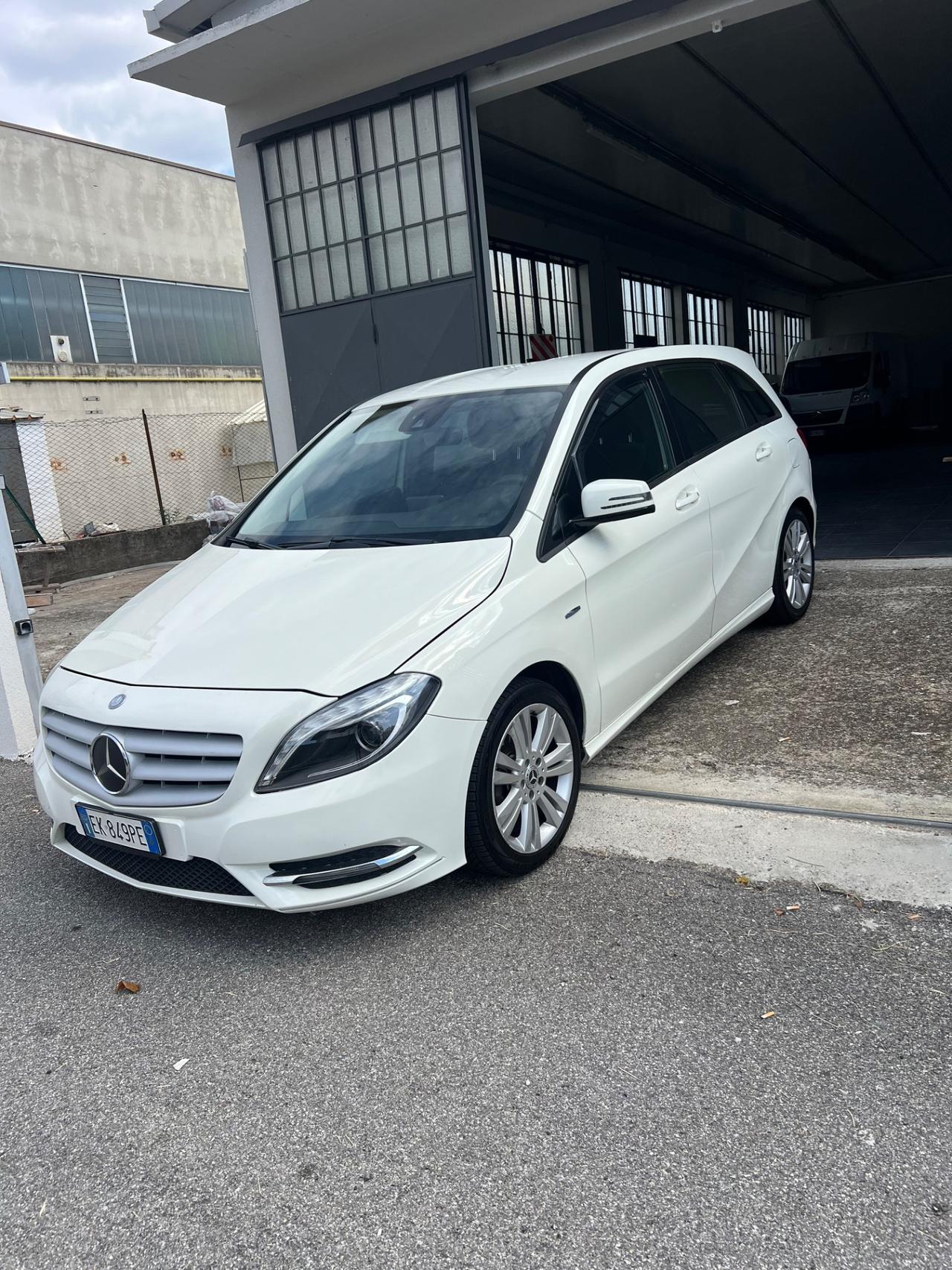 Mercedes-benz B 160 BlueEFFICIENCY Premium