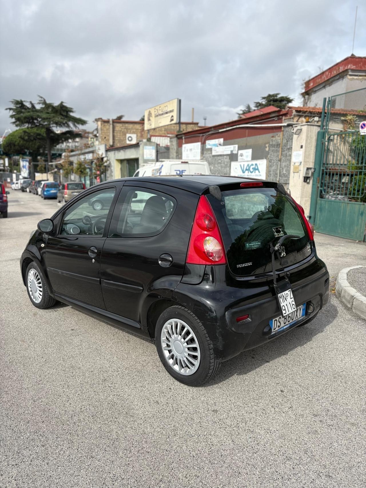 Peugeot 107 Automatica 1.0 Benzina GPL 68cv