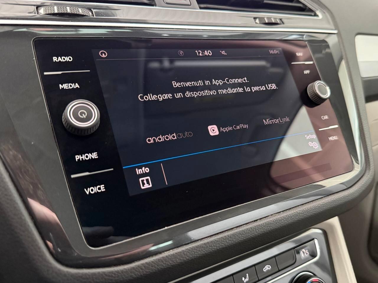 Tiguan 2.0 TDI SCR DSG Business BlueMotion Technology