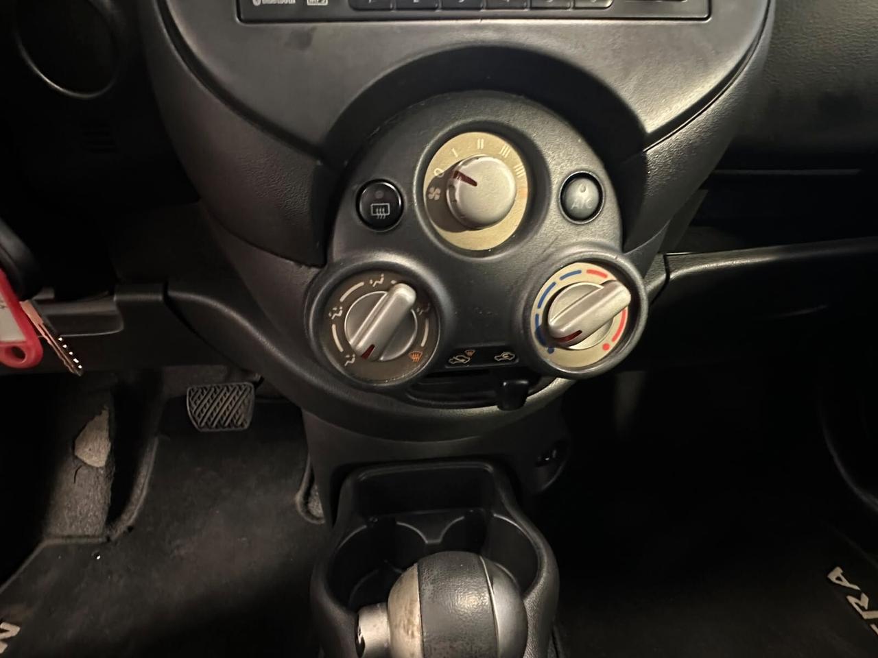 Nissan Micra 1.2 12V 5 porte Elle AUTOMATICA
