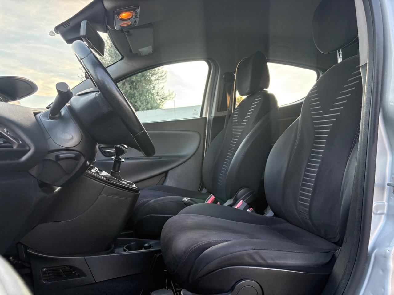 Lancia Ypsilon 1.2 69 S&S Platinum GPL