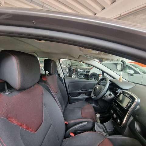 Renault Clio Clio 5p 1.2 Live 75cv