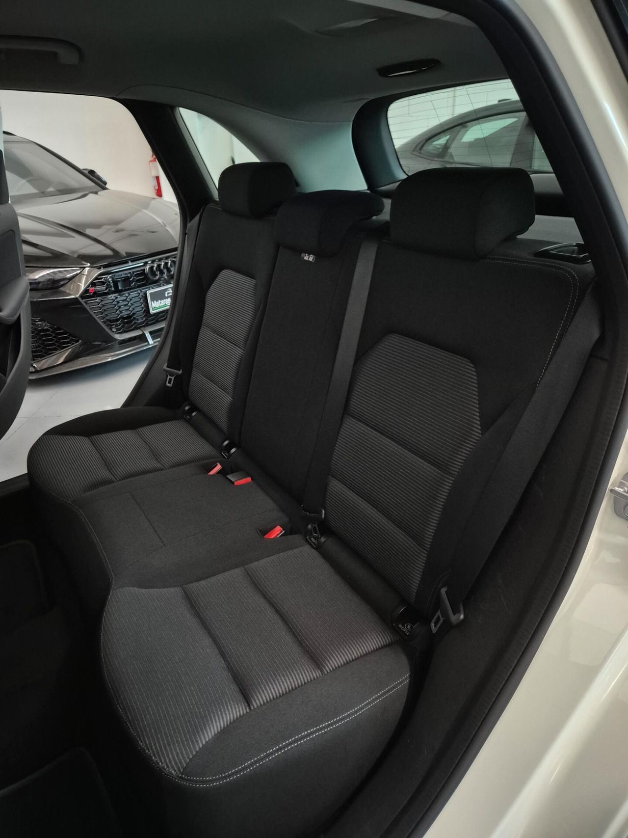 Mercedes-Benz B 180 CDI 1.5cc 109CV Automatica Premium OK Neopatentati