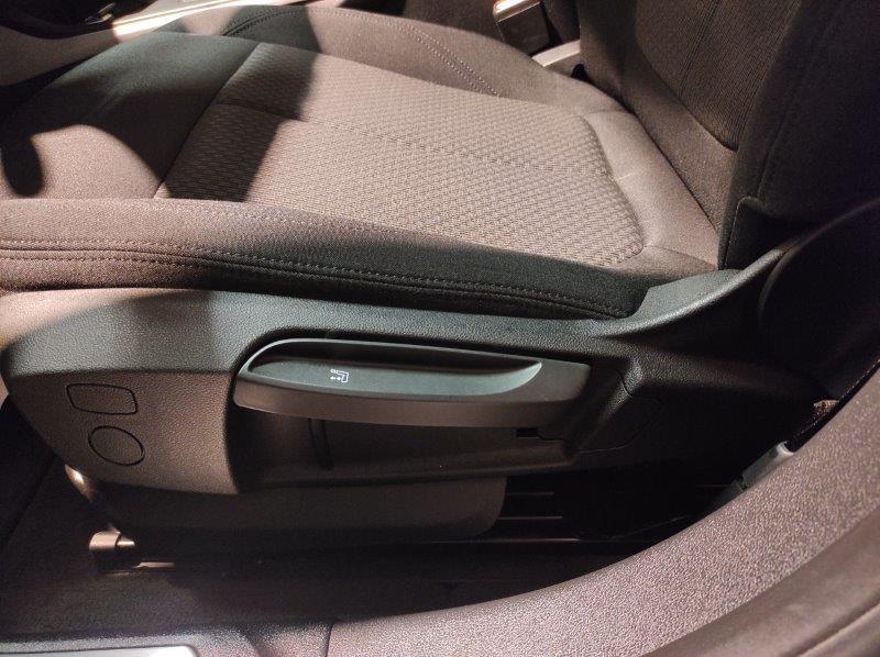 BMW Serie 1 (F40) - 116d 5p. Business Advantage