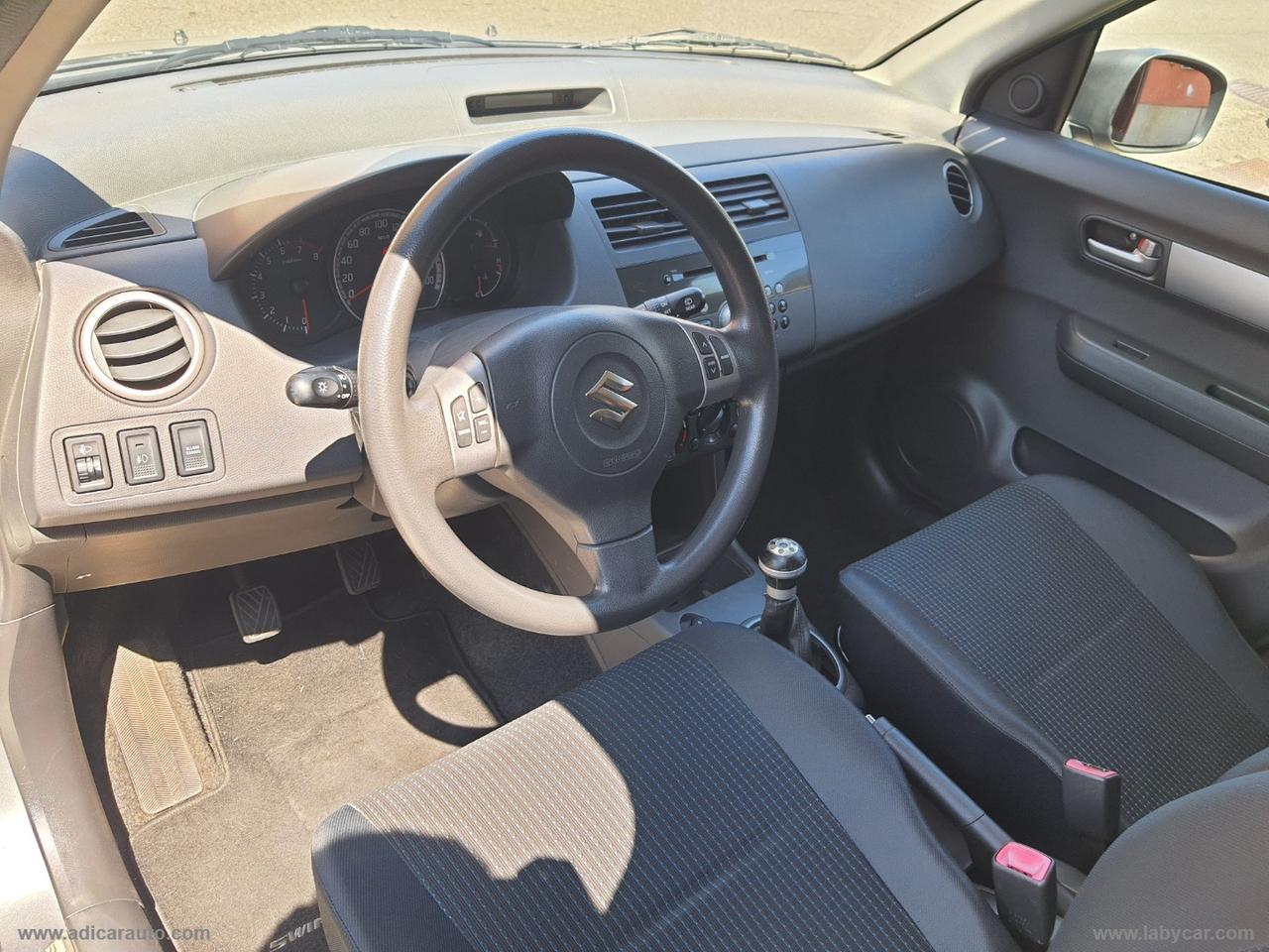 SUZUKI Swift 1.3 5p.