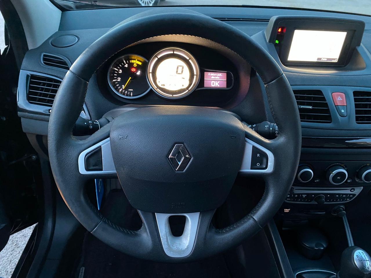 Renault Mégane 1.5 dCi 110CV full opt 2011