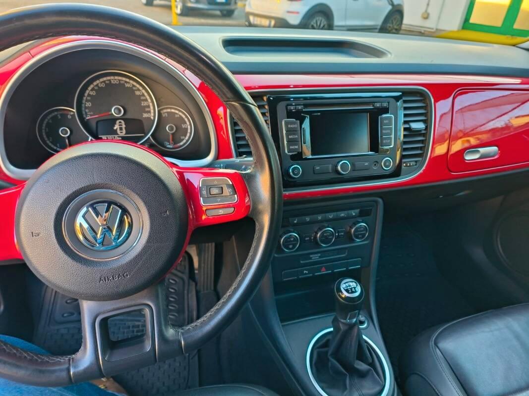 Volkswagen Maggiolino 2.0 tdi Sport 140cv