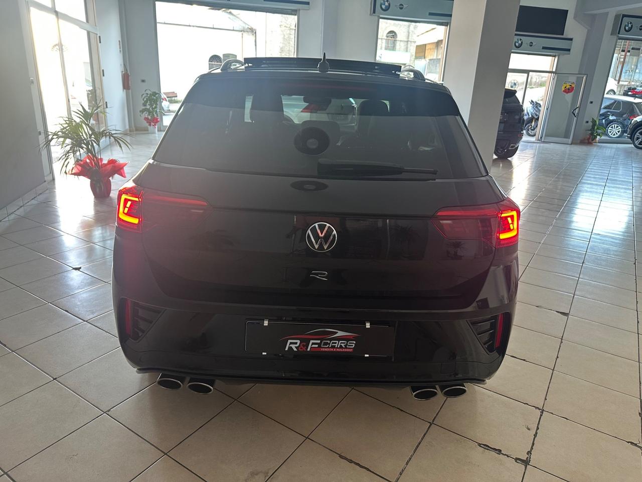 Volkswagen T-Roc R 2.0 TSI DSG 4MOTION BlueMotion Technology