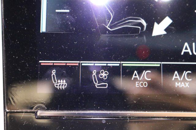 AUDI RS Q8 TFSI V8 quattro tiptronic Performance