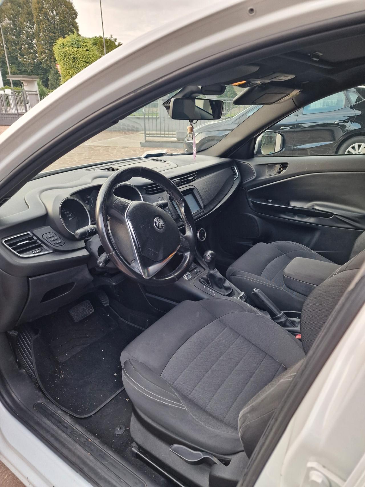 Alfa Romeo Giulietta 1.4 Turbo MultiAir TCT Super