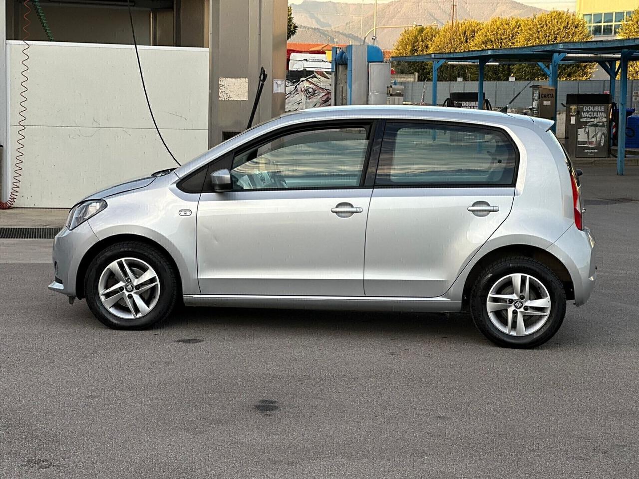 Seat Mii 1.0 68 CV 5 porte Chic Ecofuel