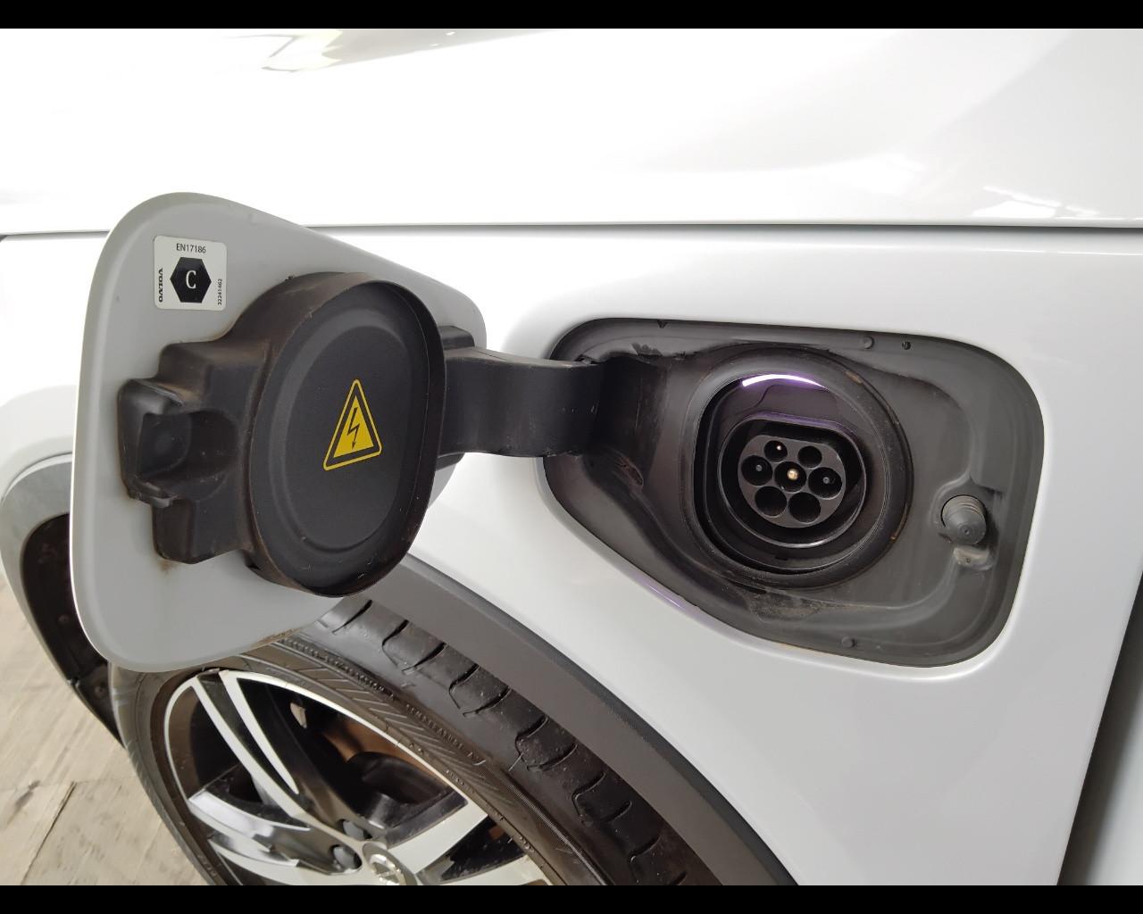 VOLVO XC40 - XC40 1.5 t5 phev R-design auto my21