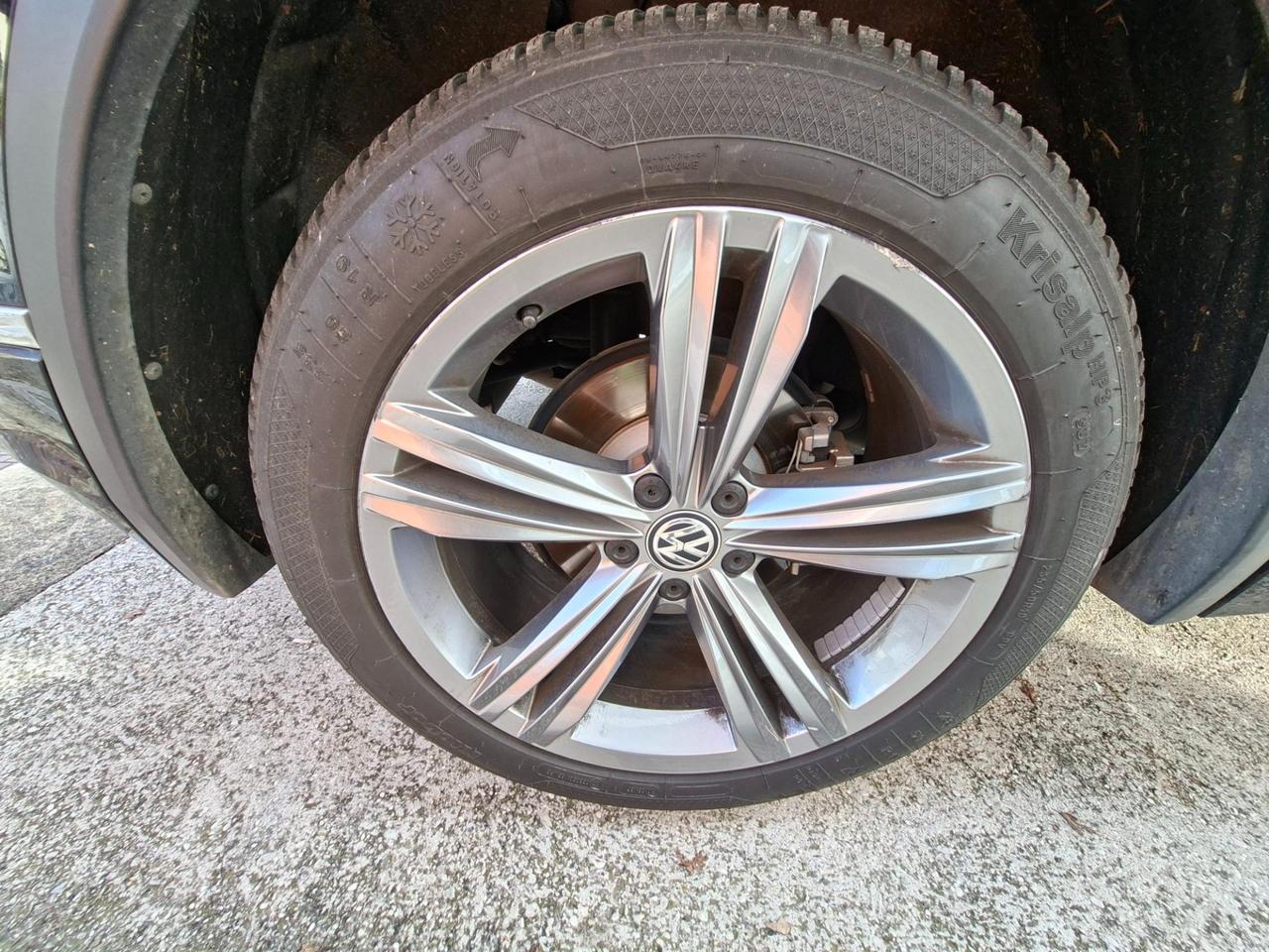 Volkswagen Tiguan 1.5 tsi Style 130cv R-line