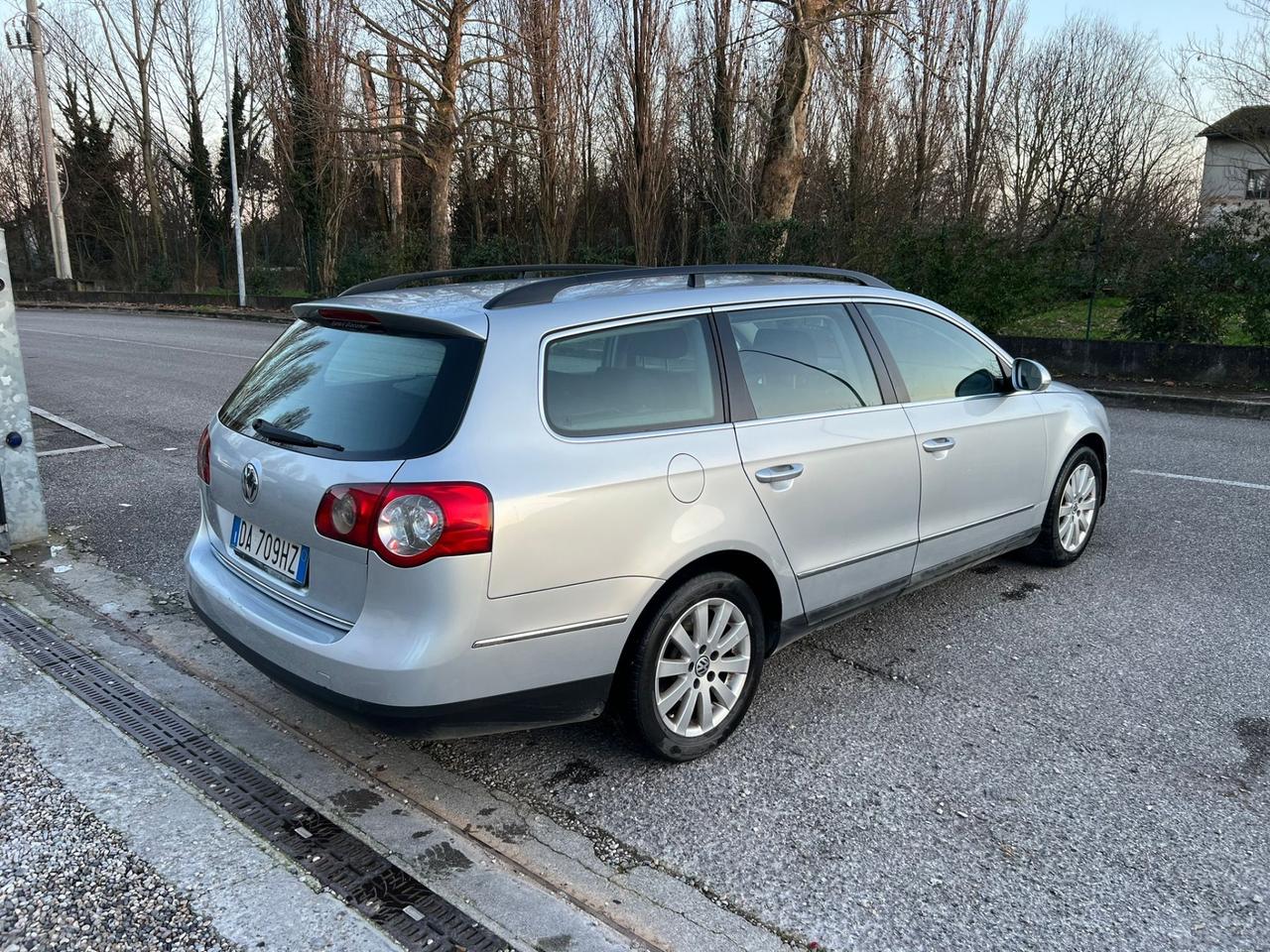 Volkswagen Passat 1.9 TDI/105CV Var. Comfortline