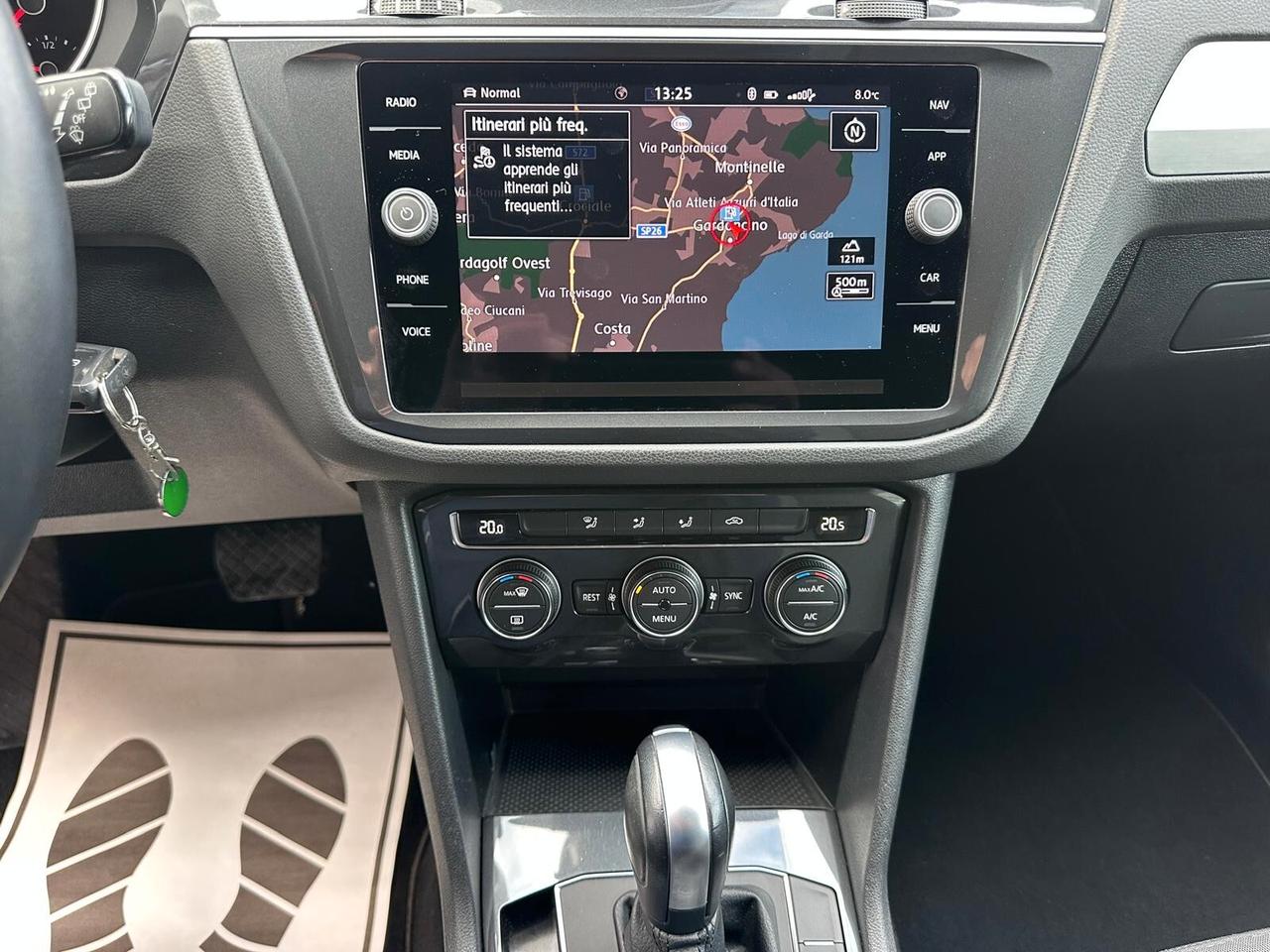 Volkswagen Tiguan 2.0 TDI SCR DSG 4MOTION Business BMT