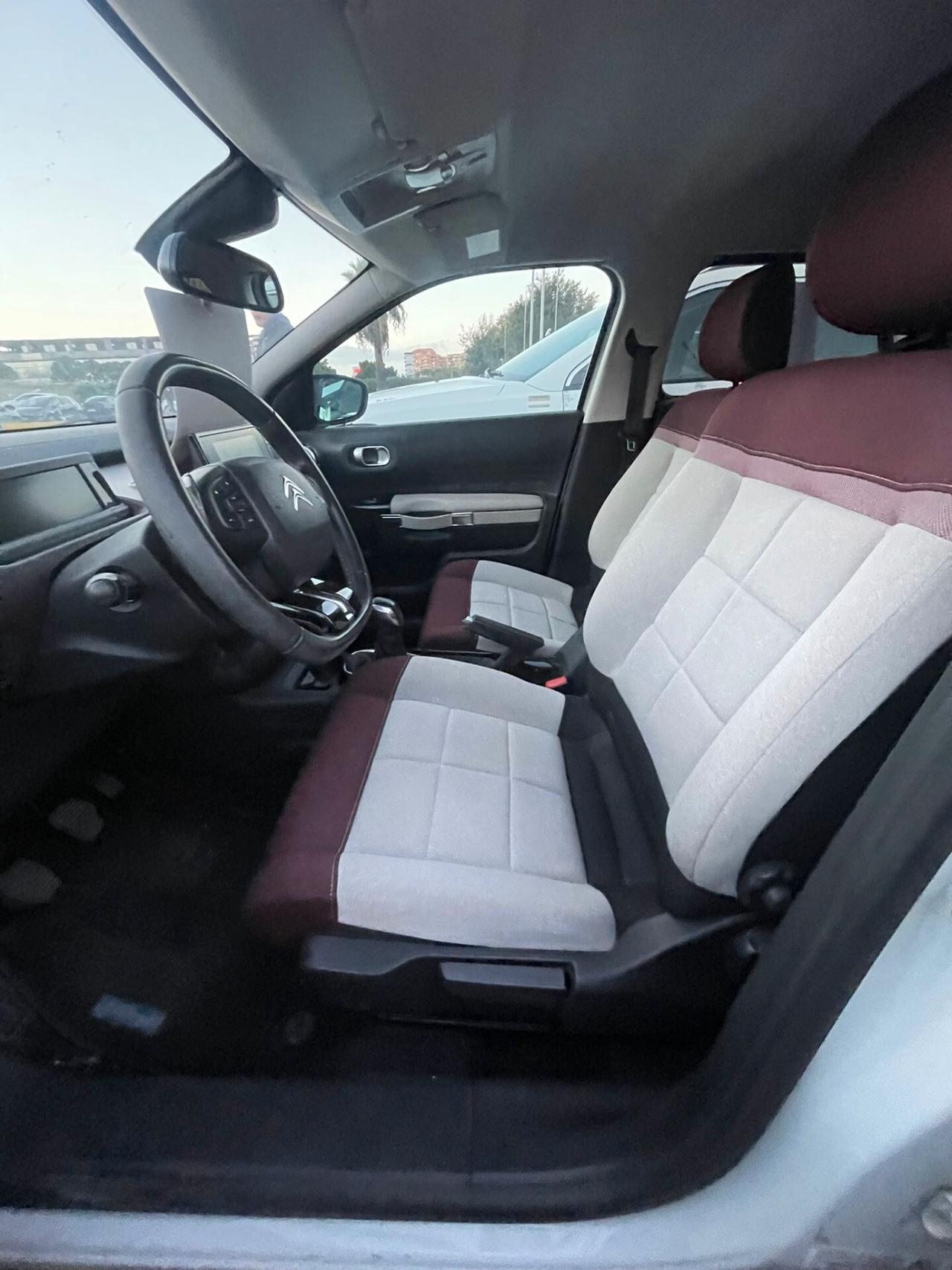 Citroen C4 Cactus BlueHDi 100 Shine