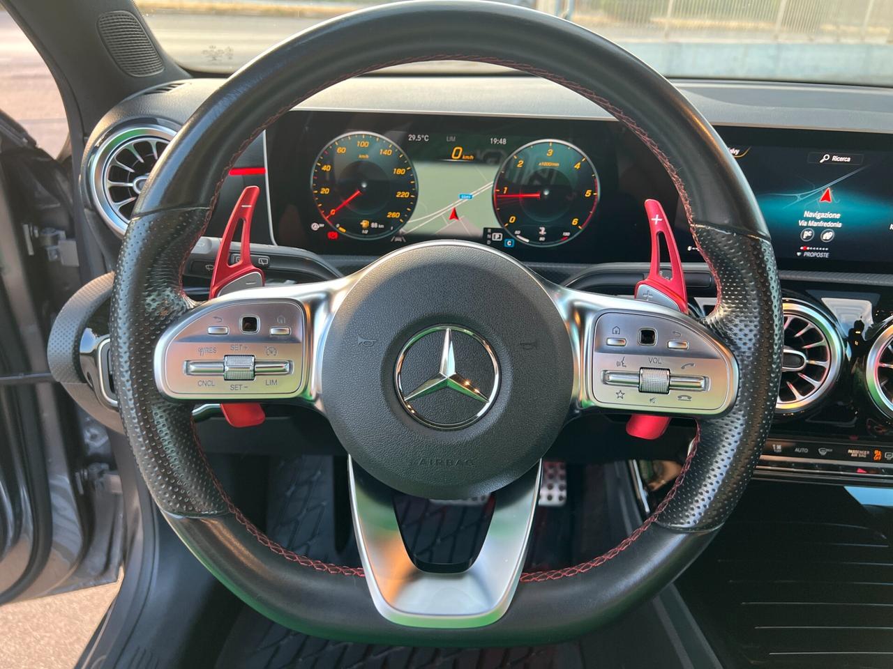 Mercedes-benz A 180 d Premium AMG 1PROPRIETARIO.