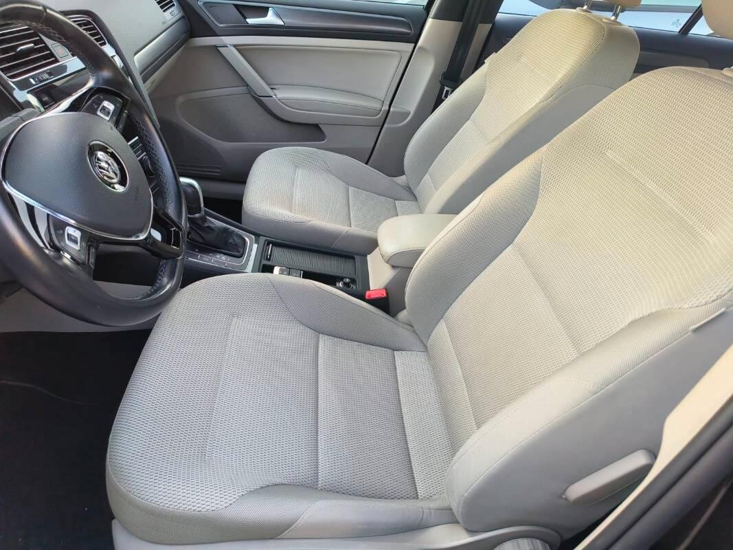 Volkswagen Golf Variant Golf var. 1.5 tsi Executive 130cv dsg